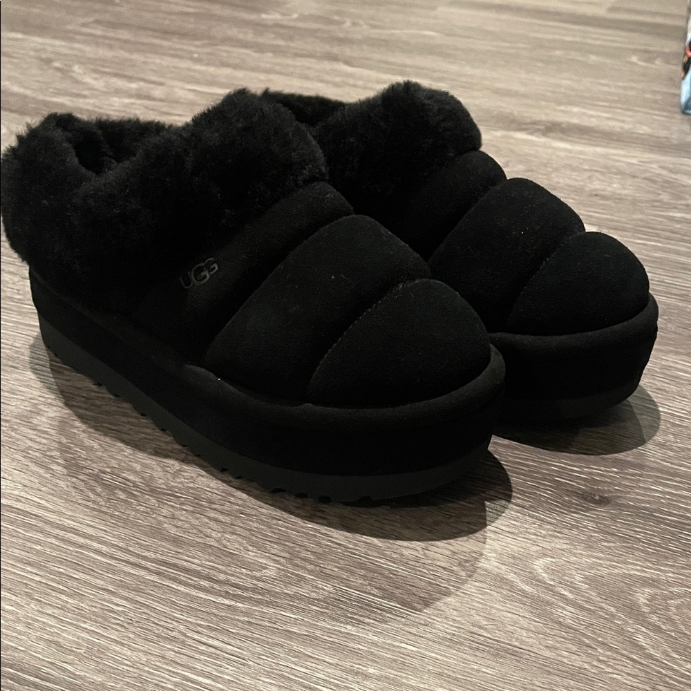 UGG Women's Tazzlita Black